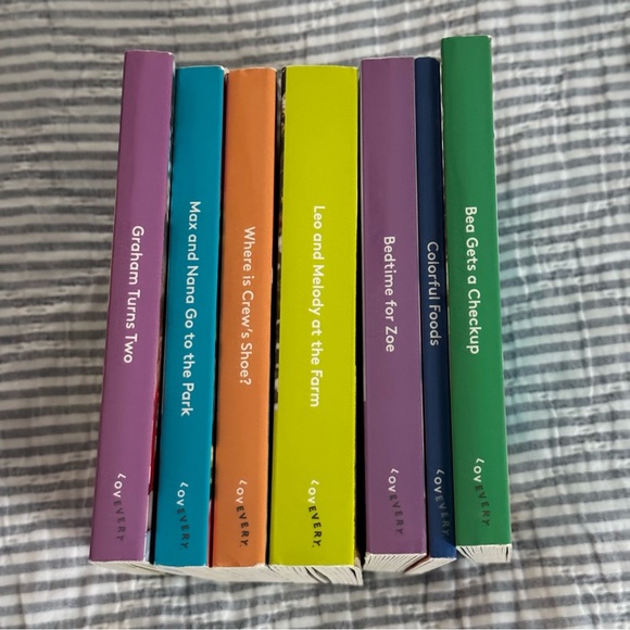 Lovevery Children's Book Set - 7 Books - Picture 3 of 10